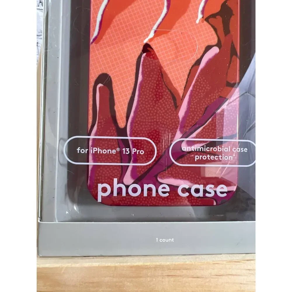 Heyday Purple Apple iPhone 13 Pro Hard Phone Case  Rubber Bumper MagSafe NIB
